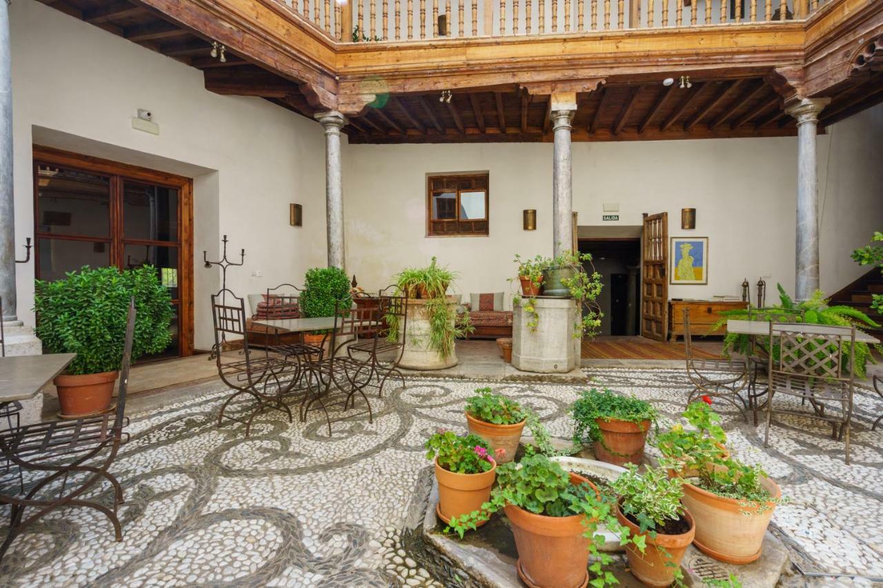Palacio Conde De Cabra — Photos 3